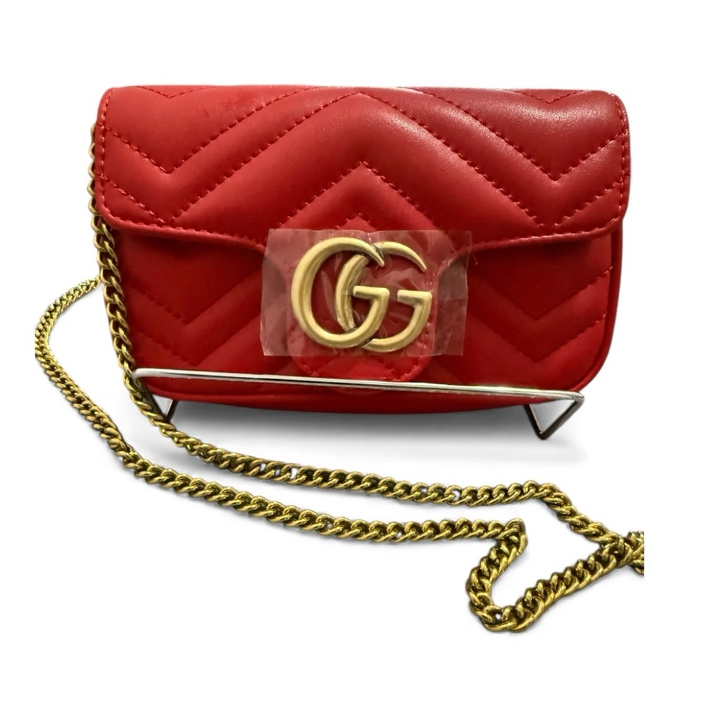 Gucci GG Marmont Matelasse Super Mini Leather Bag - Picture 2 of 11